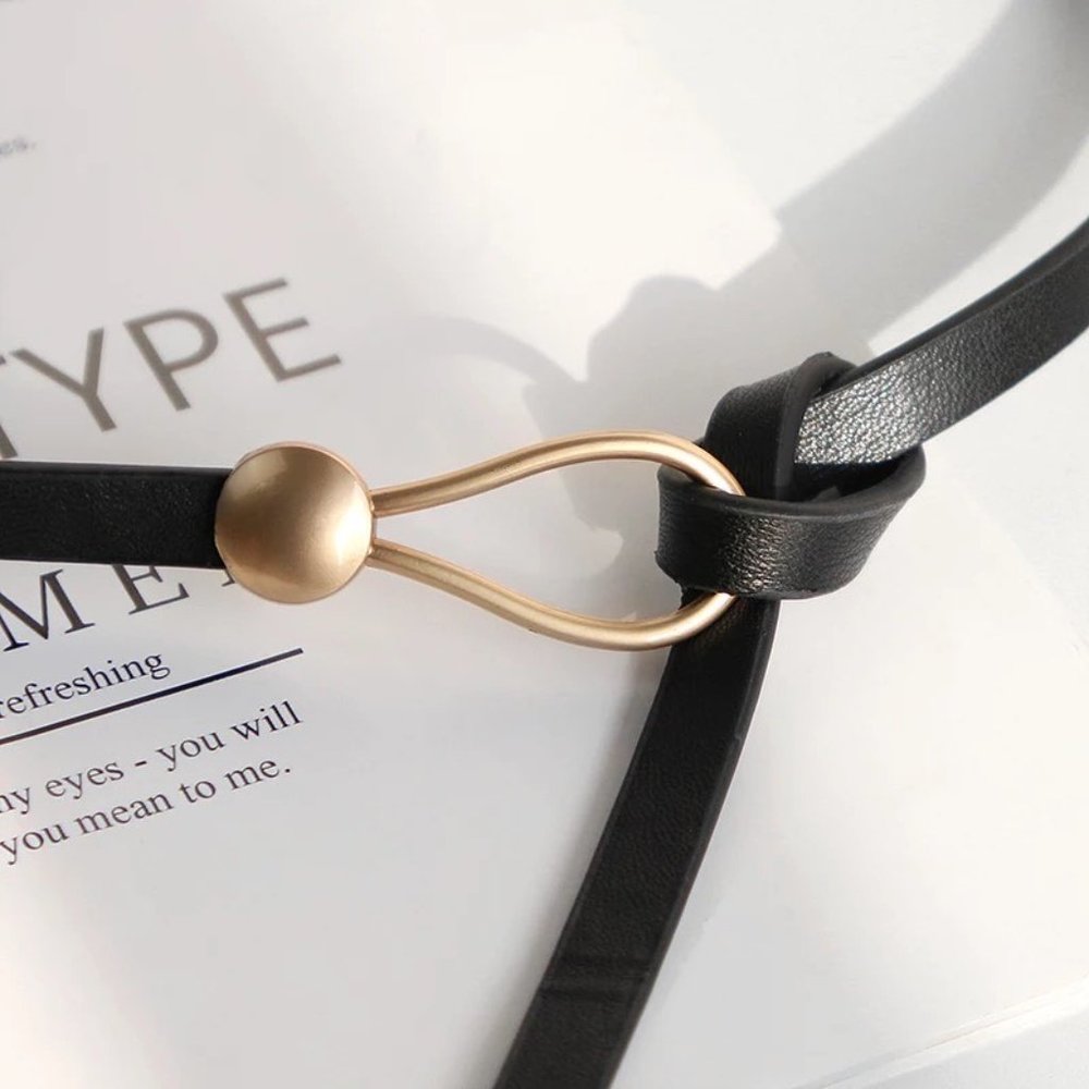 NEW Women’s Adjustable Self Tie Knot Brushed Gold Buckle Thin Faux Leather Belt - Picture 3 of 12